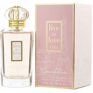 Oscar De La Renta Live in Love Paris